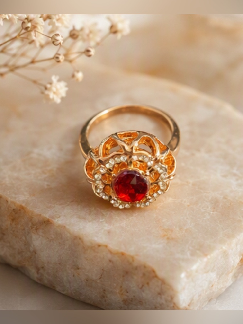🌹 Rose Gold Toned Ruby Red Stone CZ Flower Ring 🌹 8 NWT